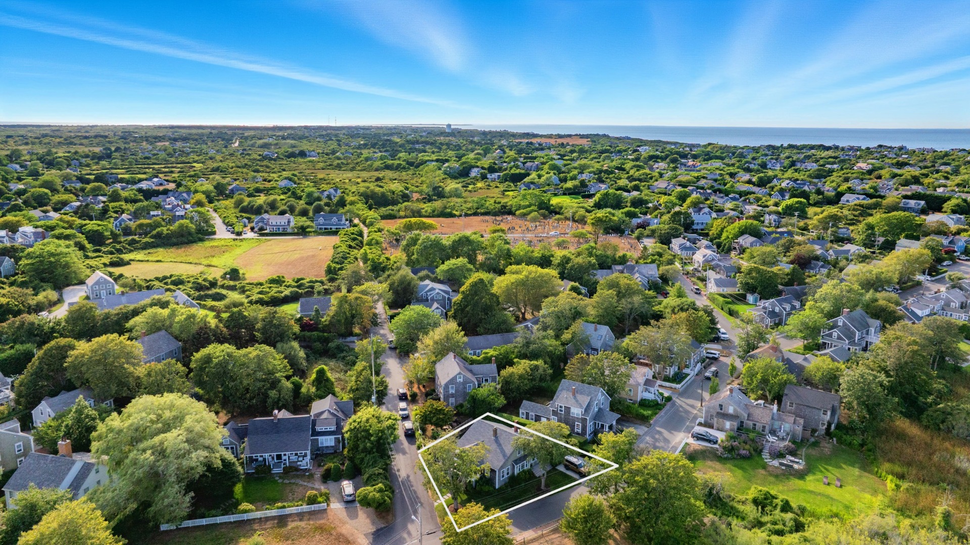 1 Grove Lane Nantucket, MA 02554 - Photo 4 of 44