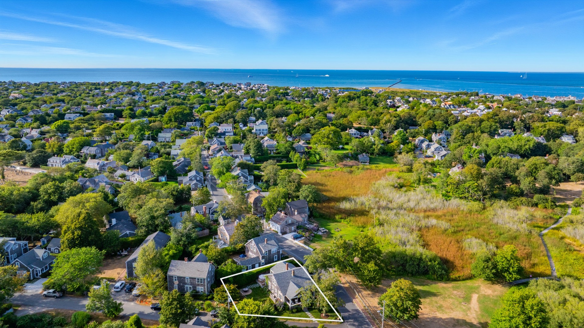 1 Grove Lane Nantucket, MA 02554 - Photo 6 of 44