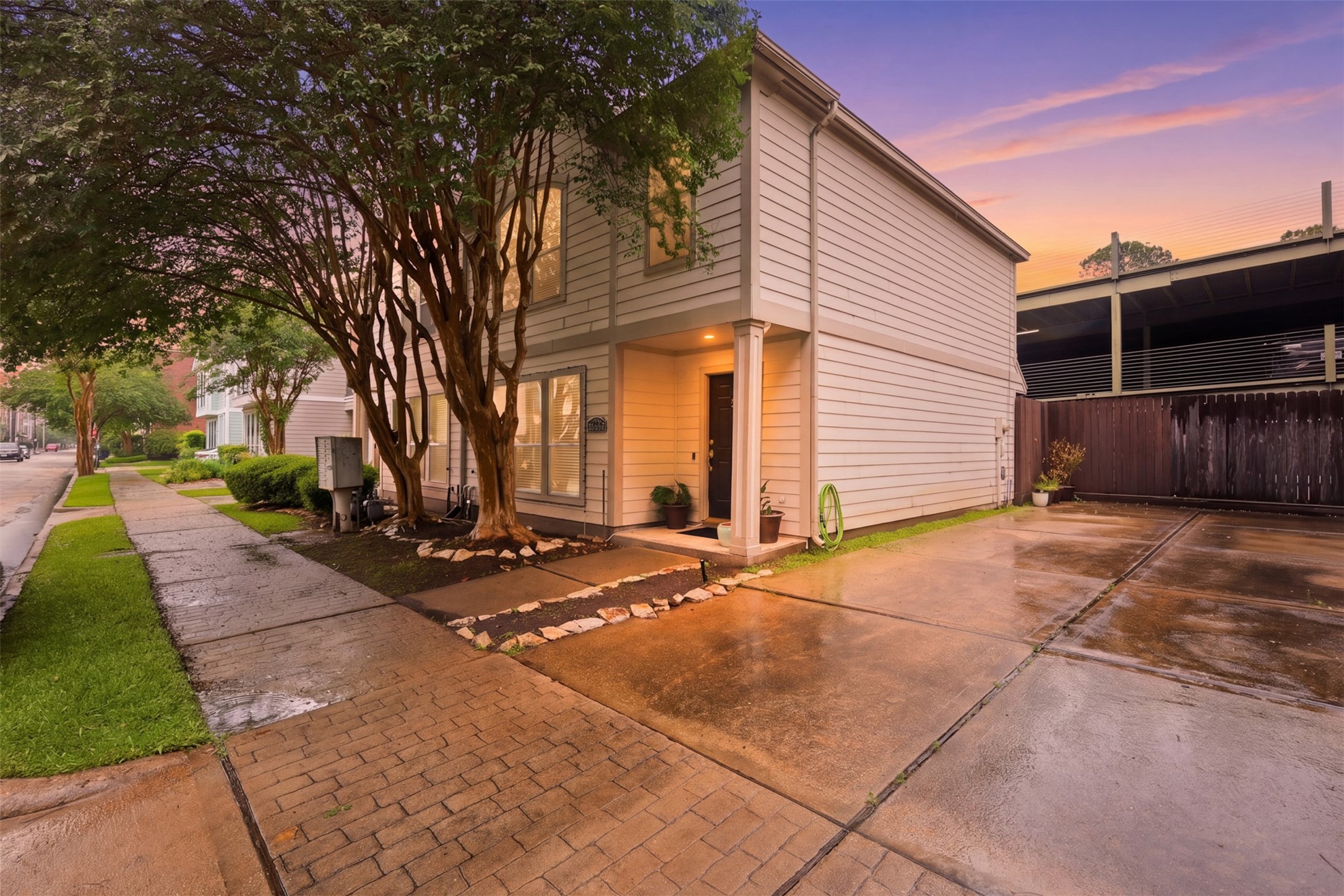 1923 Bailey Street Houston, TX 77006 - Photo 2 of 23 Dedicated parking next to the home with tons of additional street parking