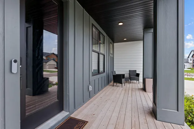 $1,159,000 | 9612 Iron Horse Road, Woodbury, MN 55129