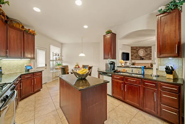 $370,000 | 19523 South Oblong Circle, Cypress, TX 77429