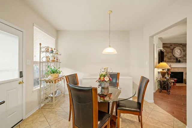 $370,000 | 19523 South Oblong Circle, Cypress, TX 77429