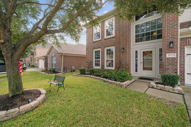 $370,000 | 19523 South Oblong Circle, Cypress, TX 77429