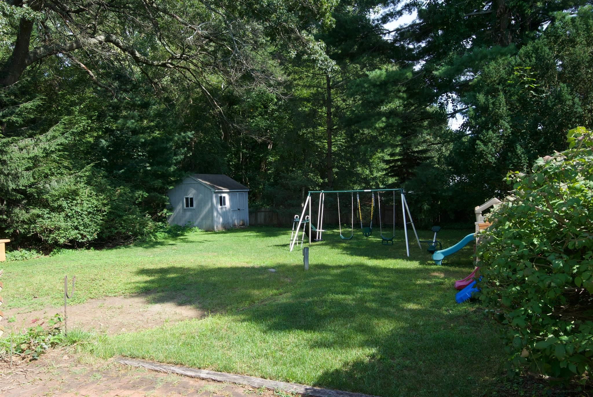 39 Rapple Drive Colonie, NY 12205 - Photo 15 of 21 Photo 15