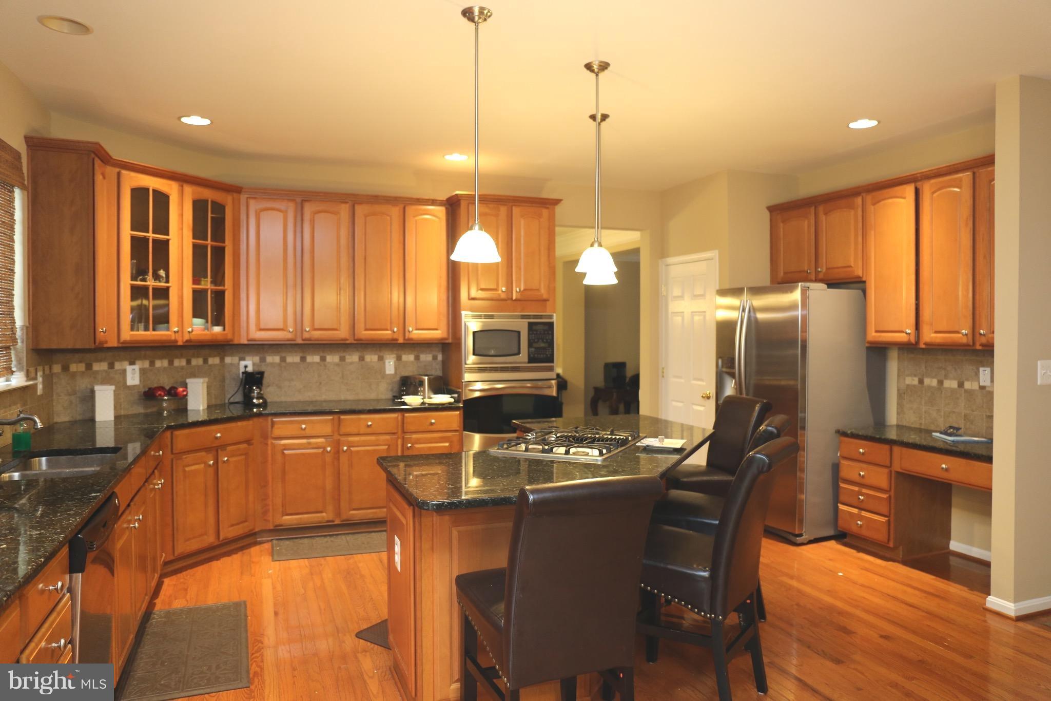 4955 Pale Morning Dun Road Elkridge, MD 21075 - Photo 16 of 30 Kitchen