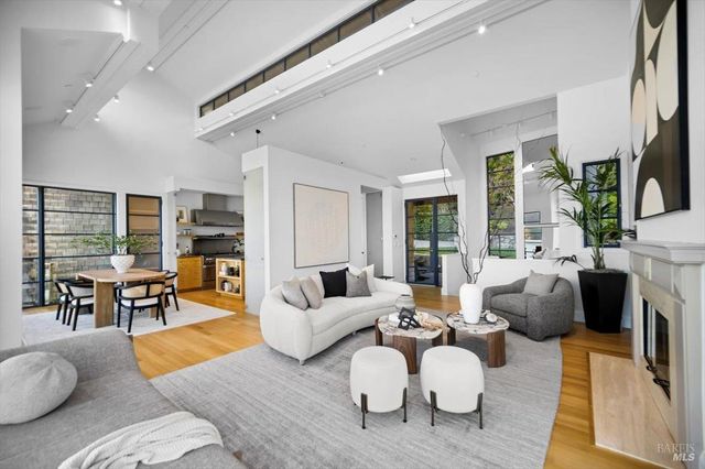 $5,300,000 | 2580 Mar E Street, Tiburon, CA 94920