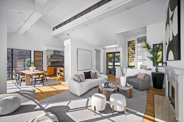 $5,300,000 | 2580 Mar E Street, Tiburon, CA 94920