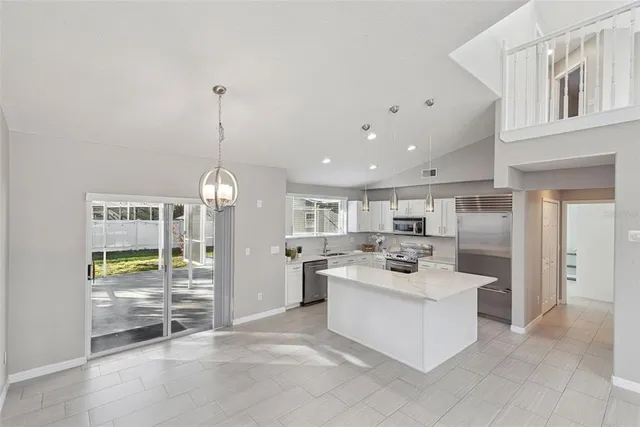 $425,000 | 10948 Dearden Circle, Orlando, FL 32817