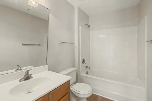 $115,000 | 3000 South Adams Street, Unit 711, Tallahassee, FL 32301