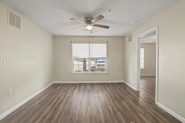 $115,000 | 3000 South Adams Street, Unit 711, Tallahassee, FL 32301