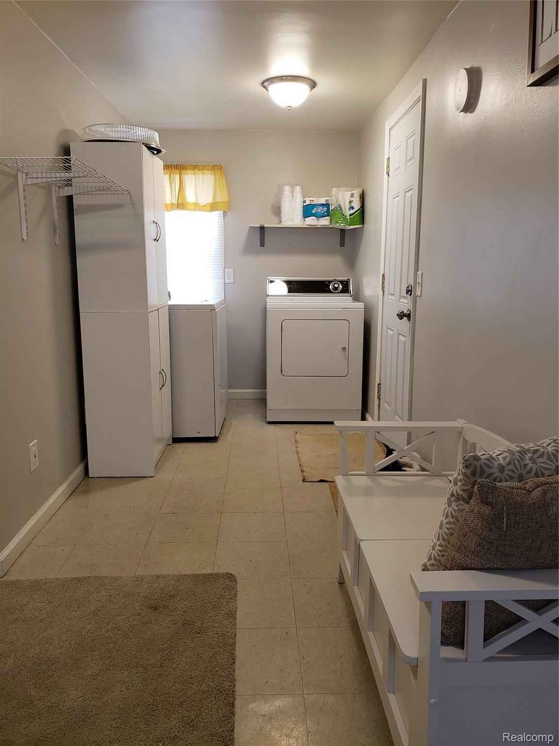 2189 Bowers Road Lapeer, MI 48446 - Photo 18 of 24 20191113_135040.jpg