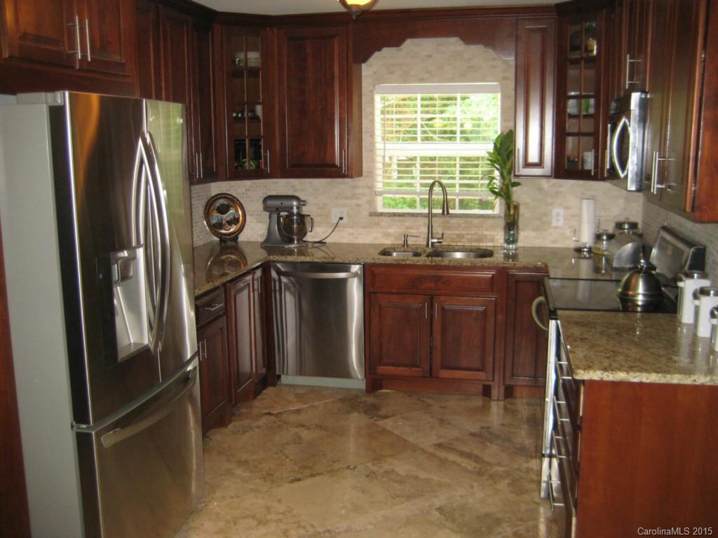 3630 Enfield Road Charlotte, NC 28205 - Photo 9 of 24