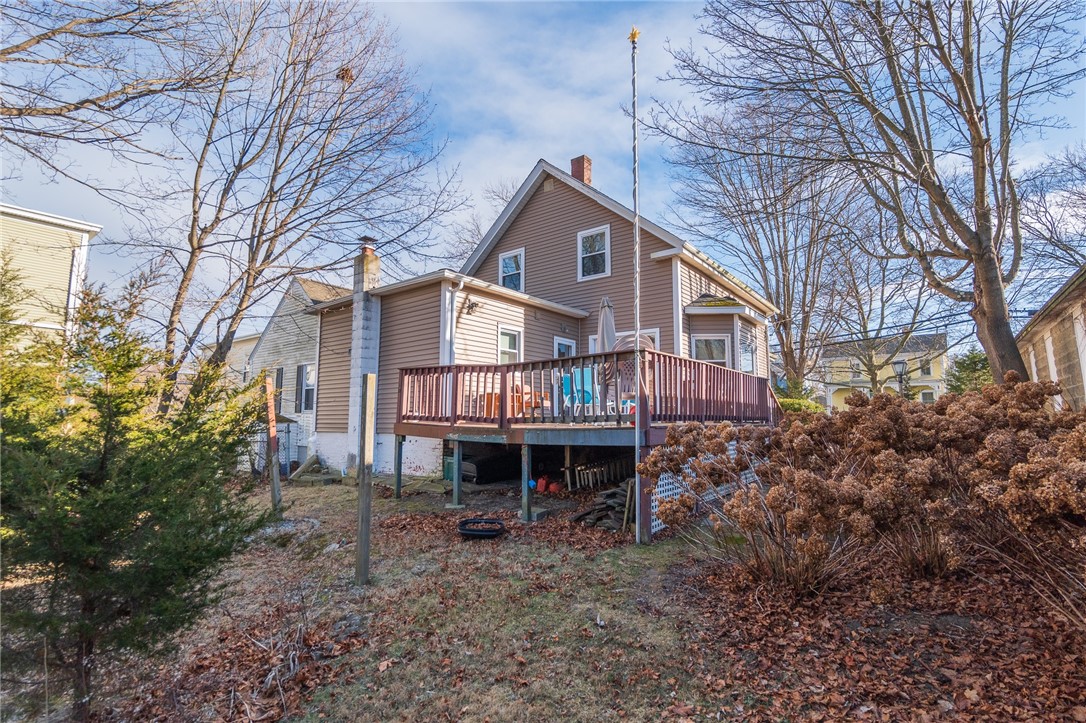 113 Union Street Bristol, RI 02809 - Photo 7 of 35