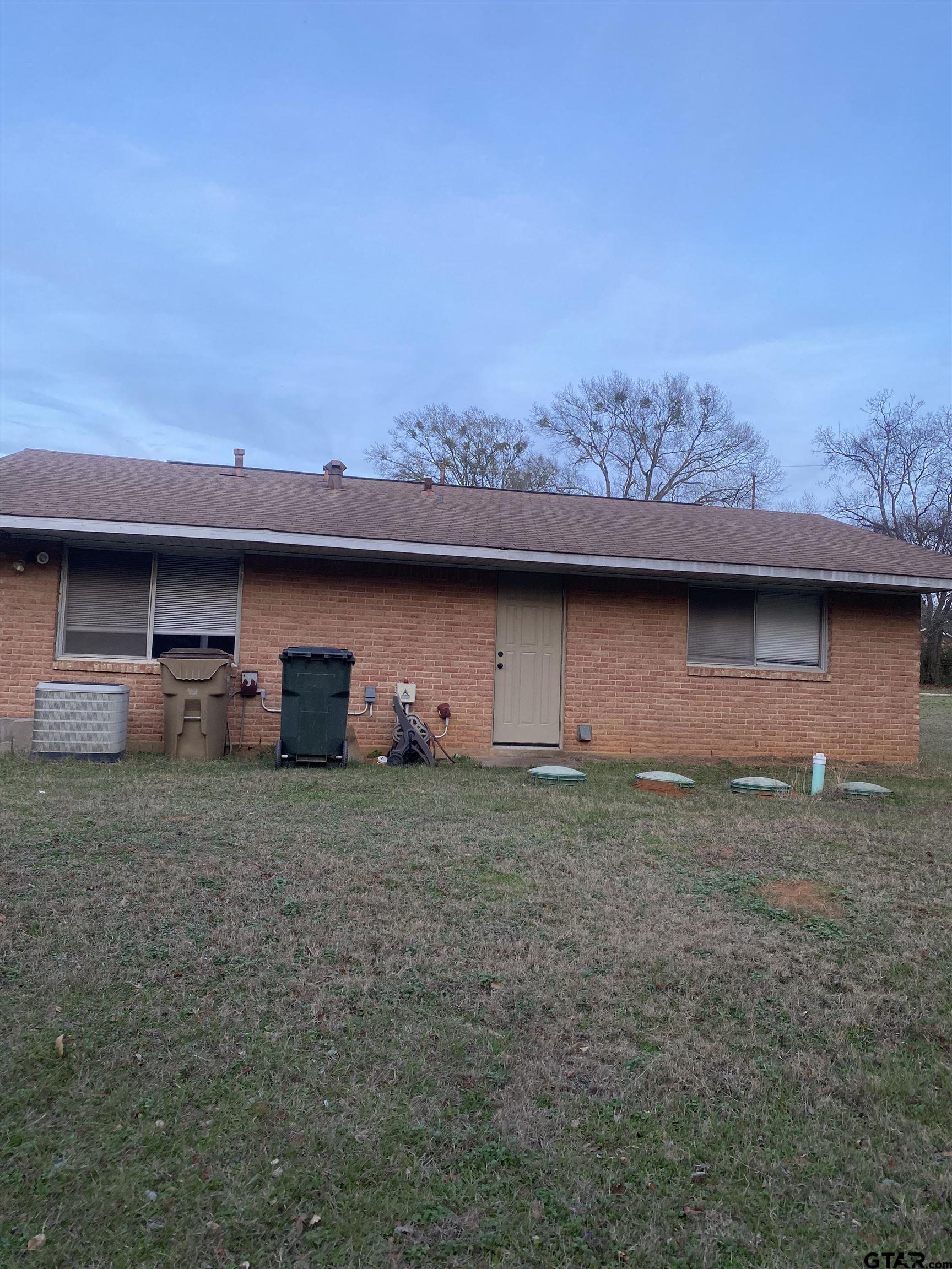 5235 Julia Drive Tyler, TX 75708 - Photo 3 of 18