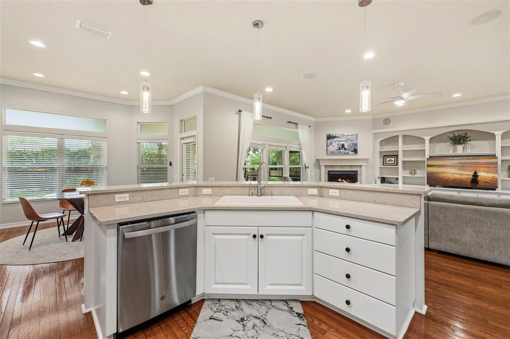 3782 Southwest 105th Street Gainesville, FL 32608 - Photo 14 of 74