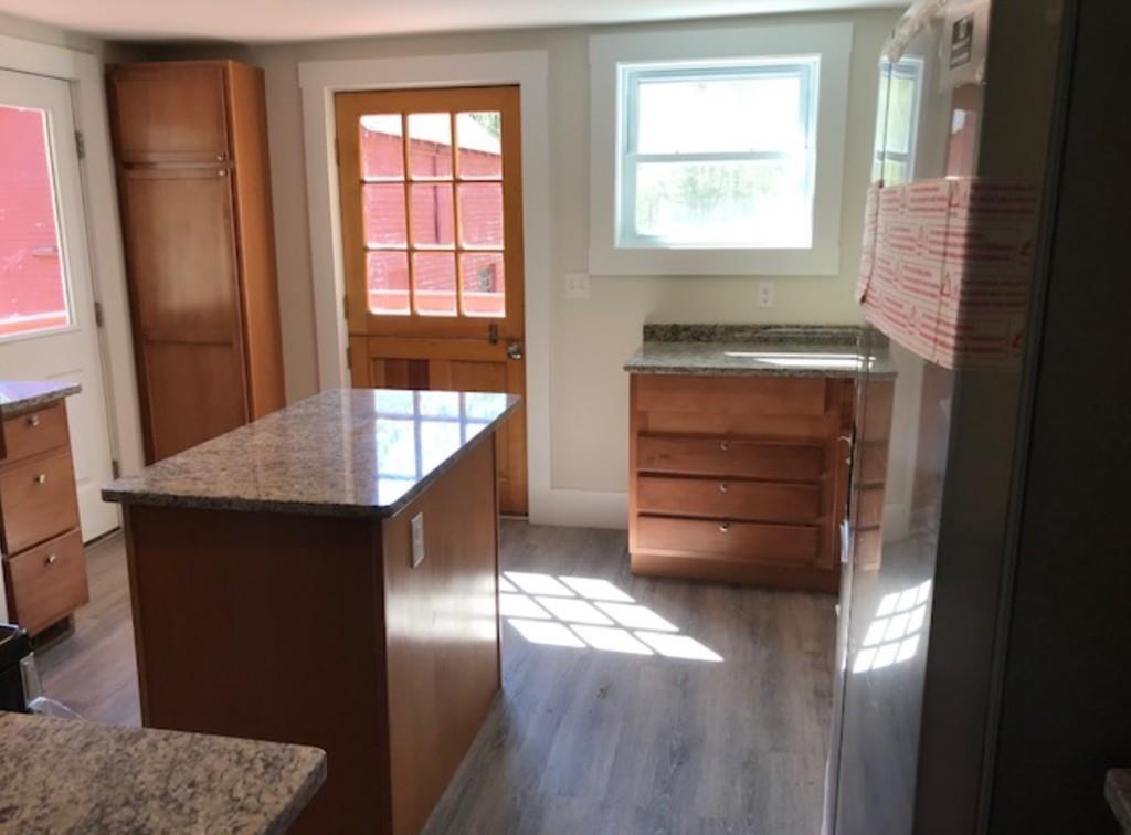 121 Whittier Road Haverhill, MA 01830 - Photo 6 of 25 Gallery Image 6