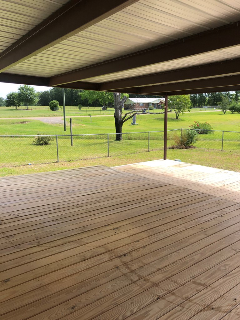 859 Watford Road Slocomb, AL 36375 - Photo 14 of 20 Back porch