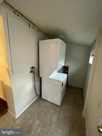 $2,400 | 6308 61st Place, Riverdale, MD 20737