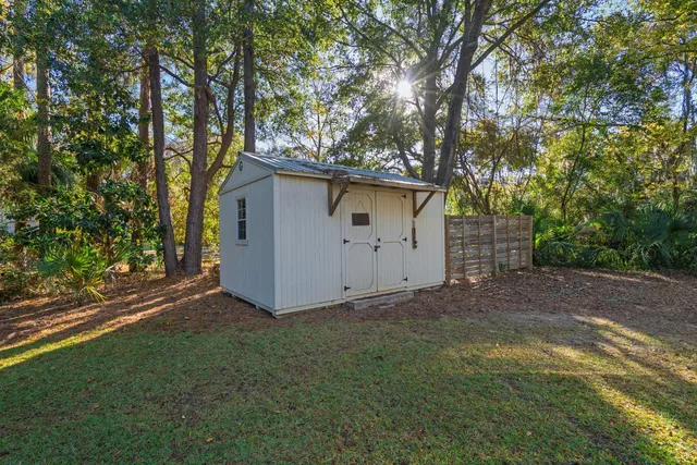 $725,000 | 8525 Middleton Point Lane, Edisto Island, SC 29438