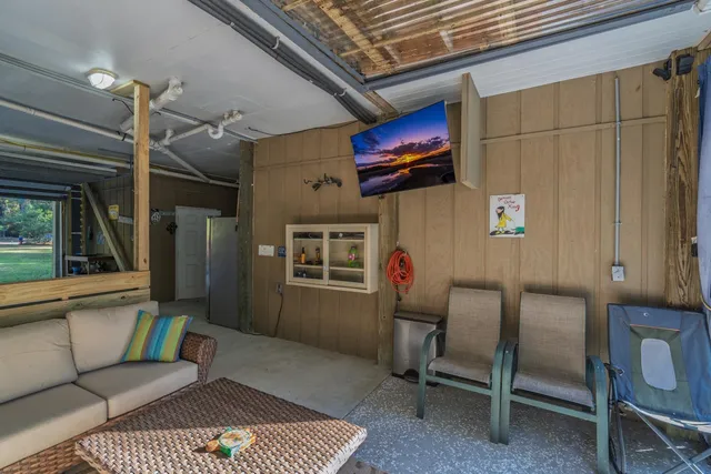 $725,000 | 8525 Middleton Point Lane, Edisto Island, SC 29438