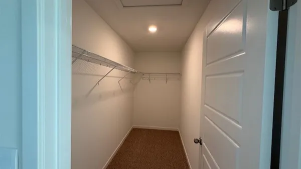 $484,990 | 10036 Edgebrook Lane, Huntley, IL 60142