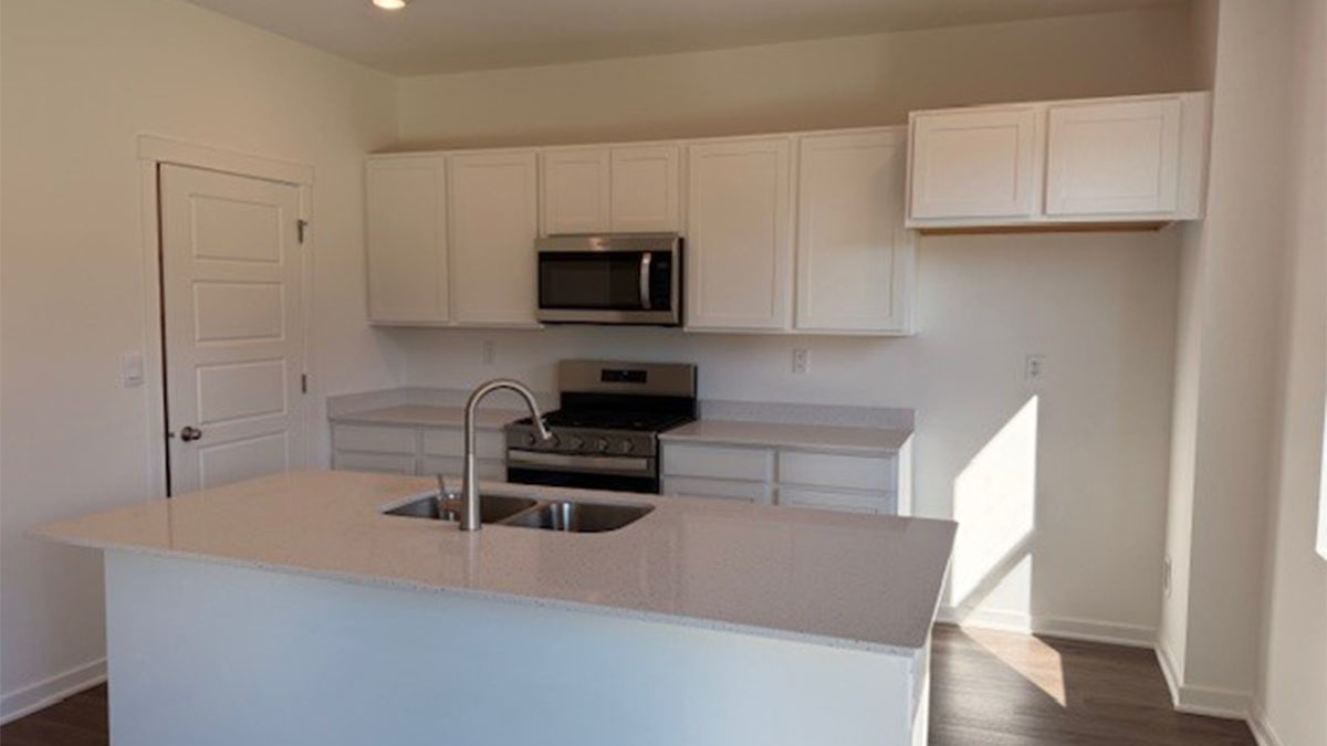 10036 Edgebrook Lane Huntley, IL 60142 - Photo 2 of 23