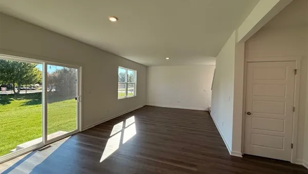 $484,990 | 10036 Edgebrook Lane, Huntley, IL 60142