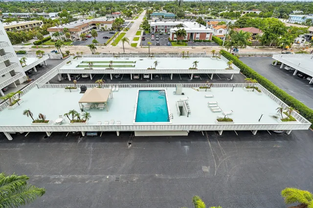 a roof top view with sitting space
