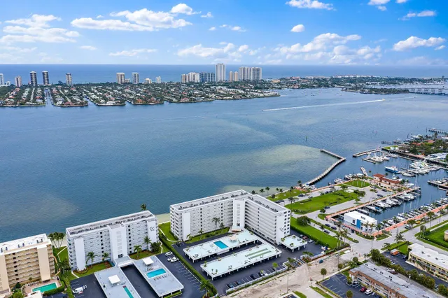 $3,800 | 301 Lake Shore Drive, Unit 802, Lake Park, FL 33403