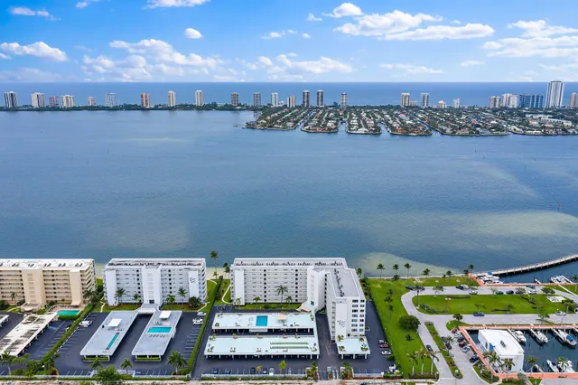 $3,800 | 301 Lake Shore Drive, Unit 802, Lake Park, FL 33403