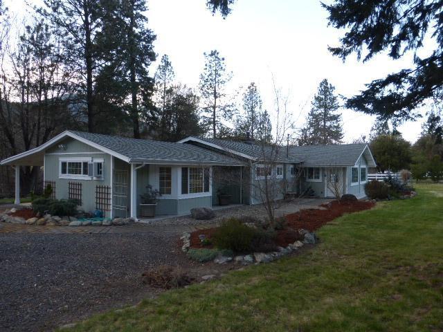 4008 Upper Applegate Road Jacksonville, OR 97530 - Photo 1 of 32 Primary Photo