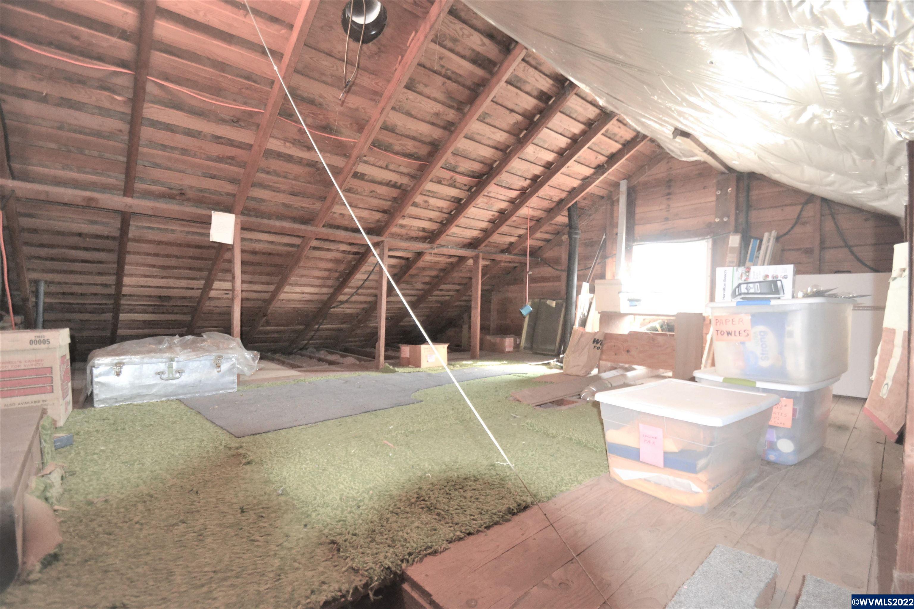 31685 Country Road Tangent, OR 97389 - Photo 10 of 29