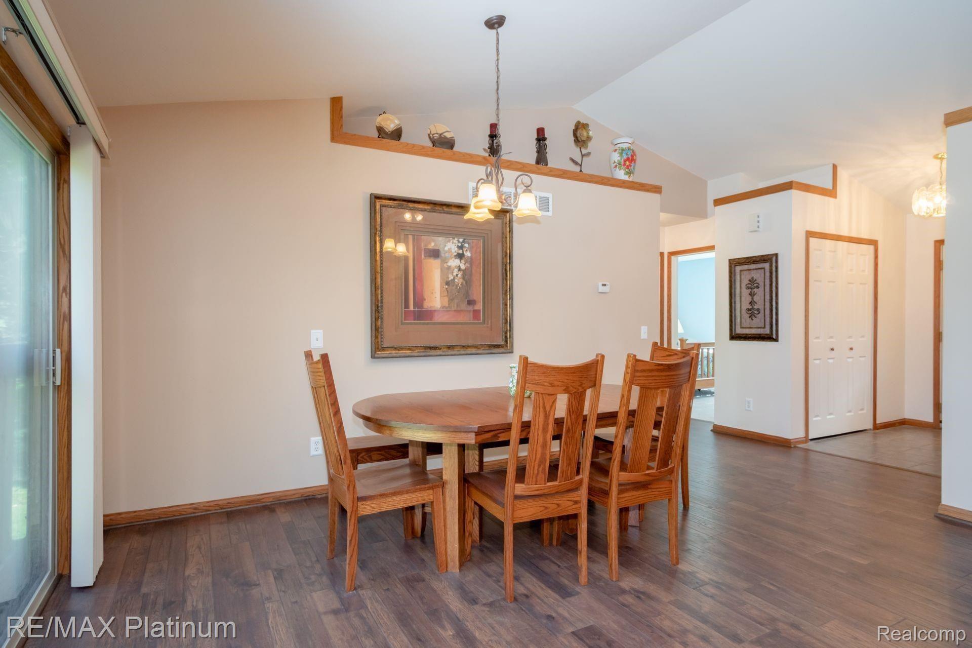 767 Francis Road Howell, MI 48843 - Photo 5 of 31 5.jpg