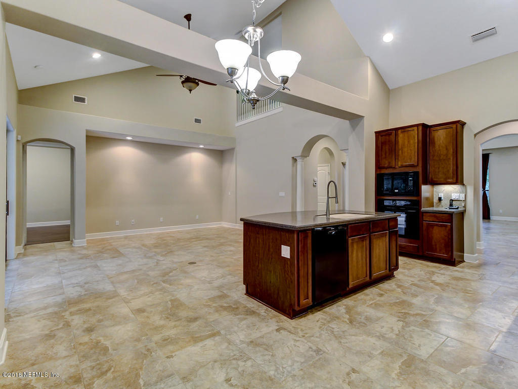 213 North Saxxon Road St. Augustine, FL 32092 - Photo 29 of 88 213 N Saxxon Rd Saint-028-19-Dining Area
