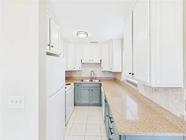 $1,500 | 89 Crooked Tree Lane, Unit 105, Vero Beach, FL 32962