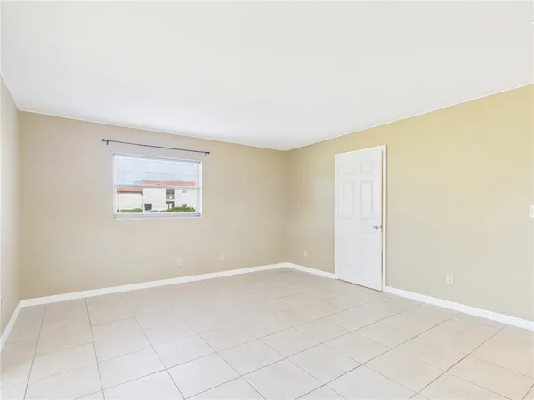 $1,500 | 89 Crooked Tree Lane, Unit 105, Vero Beach, FL 32962