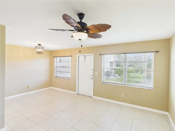 $1,500 | 89 Crooked Tree Lane, Unit 105, Vero Beach, FL 32962