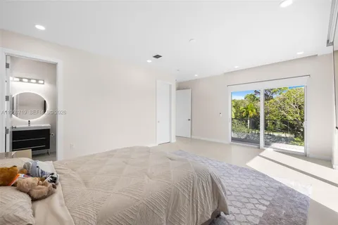 $4,499,000 | 7301 Southwest 173rd Street, Palmetto Bay, FL 33157