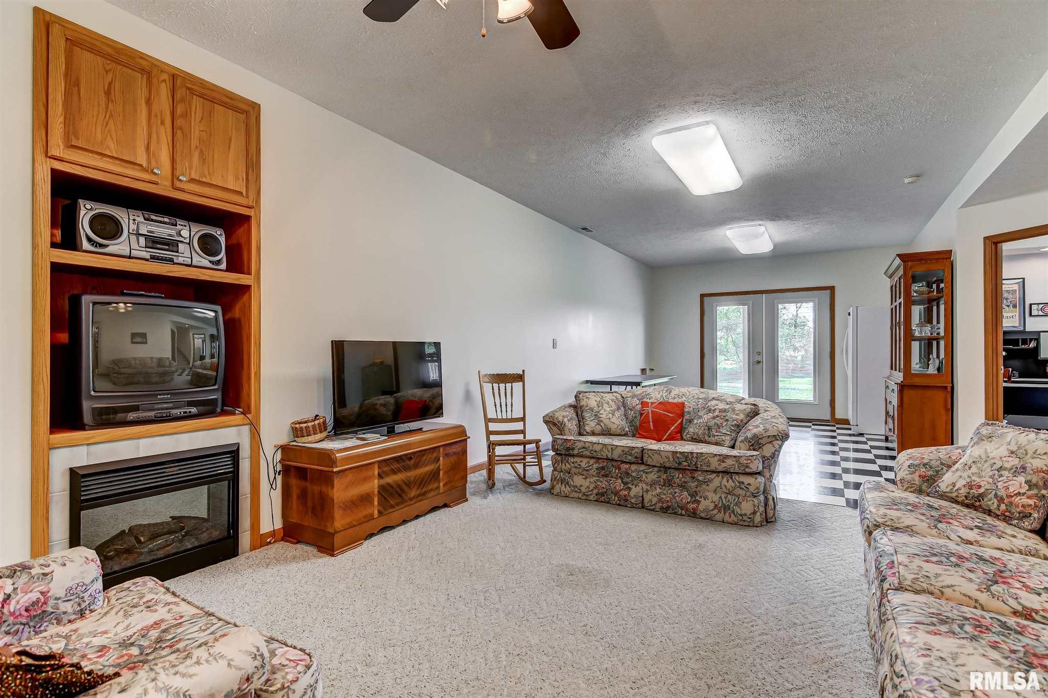 6795 Mansion Road Chatham, IL 62629 - Photo 36 of 50