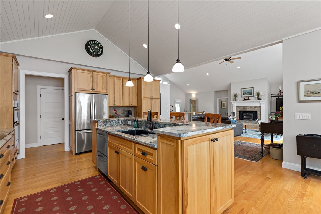 77 Raymonds Point Road Coventry, RI 02816 - Photo 26 of 50