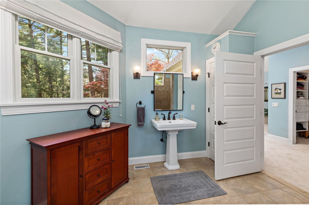 77 Raymonds Point Road Coventry, RI 02816 - Photo 37 of 50