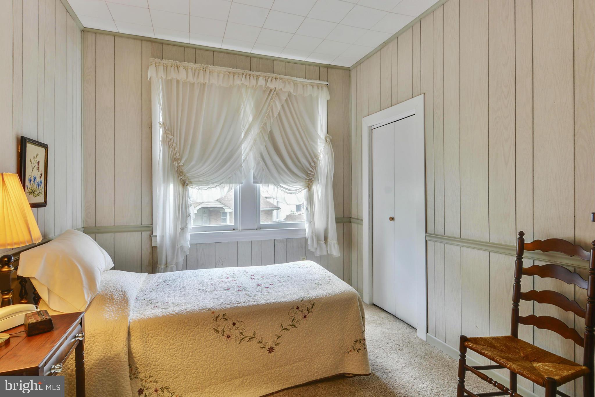 1318 Holley Road Edgewater, MD 21037 - Photo 16 of 30 Bedroom