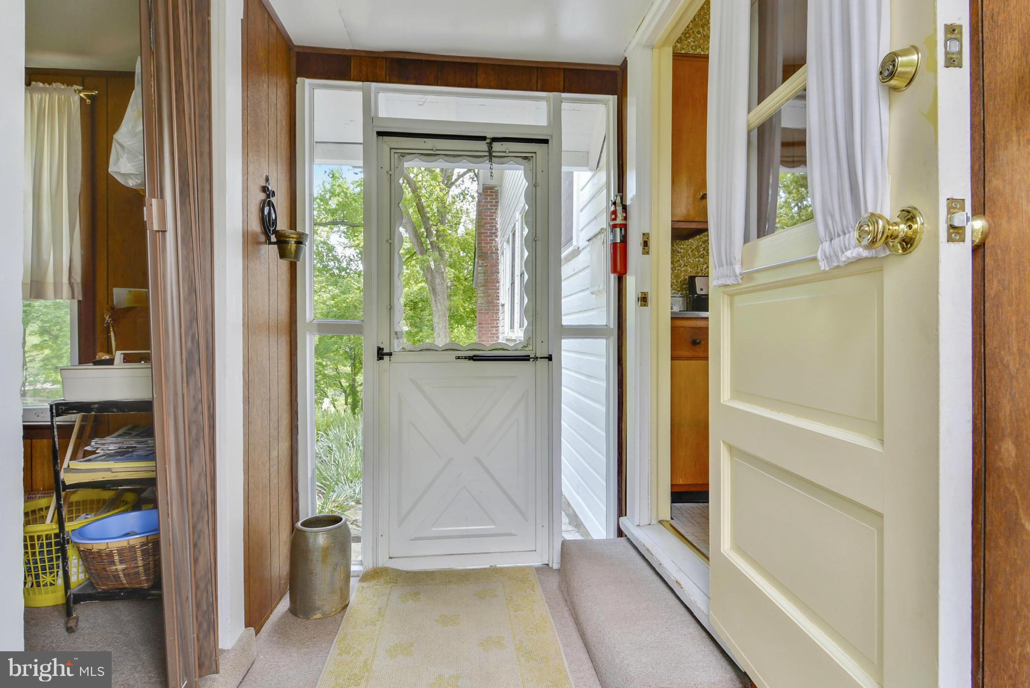 1318 Holley Road Edgewater, MD 21037 - Photo 19 of 30 Interior (General)
