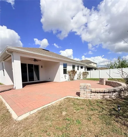 a view of house with outdoor space