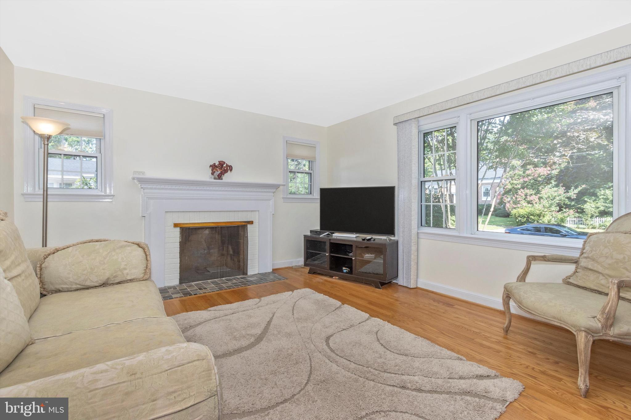 2010 Franwall Avenue Silver Spring, MD 20902 - Photo 20 of 55 Gallery Image 20