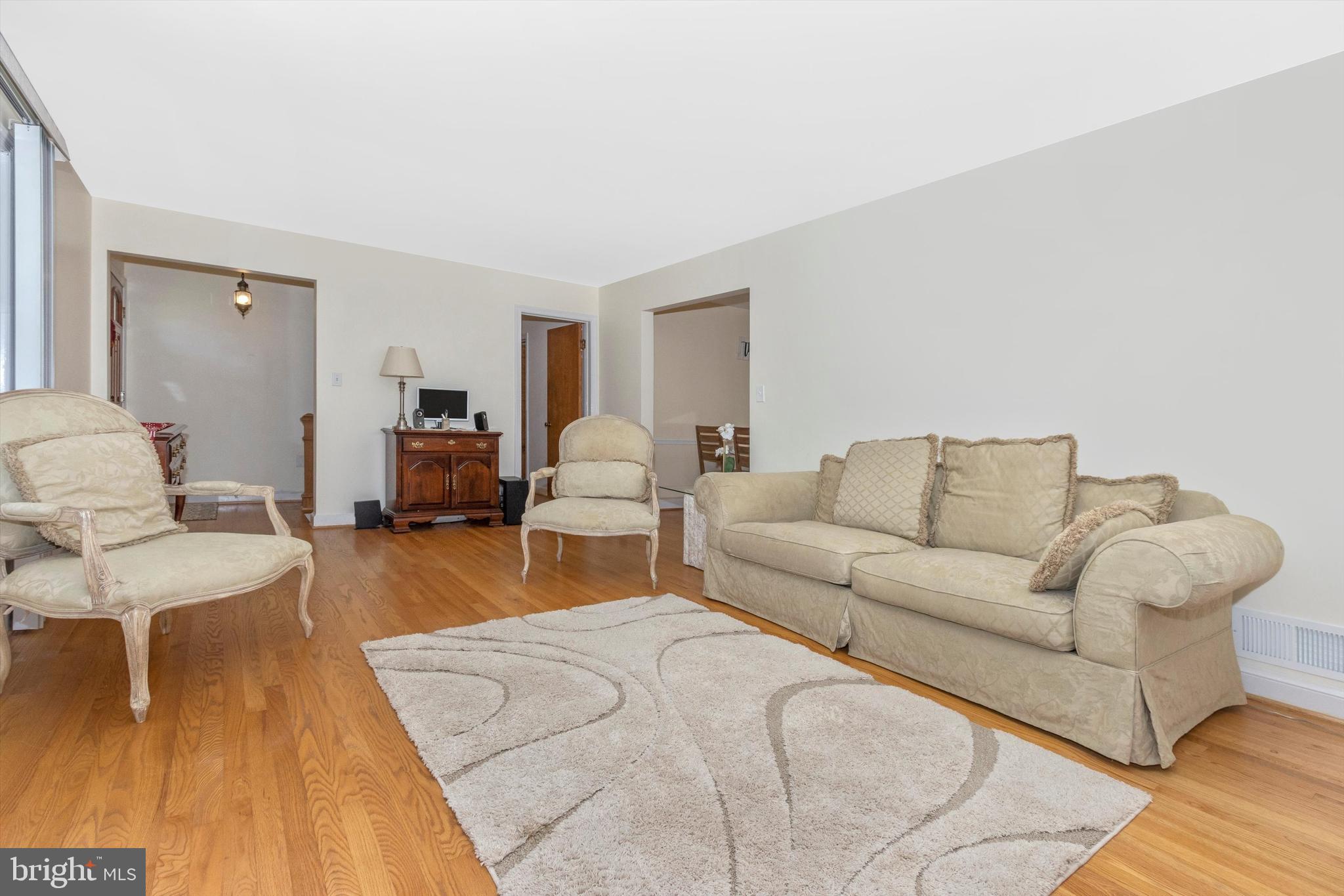 2010 Franwall Avenue Silver Spring, MD 20902 - Photo 22 of 55 Gallery Image 22