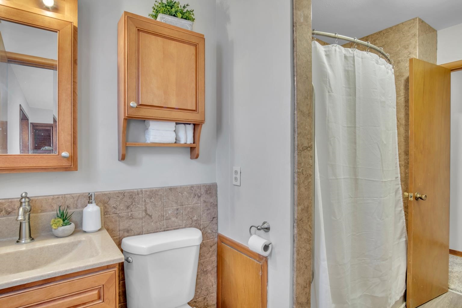 604 Northridge Road Newton, KS 67114 - Photo 18 of 35