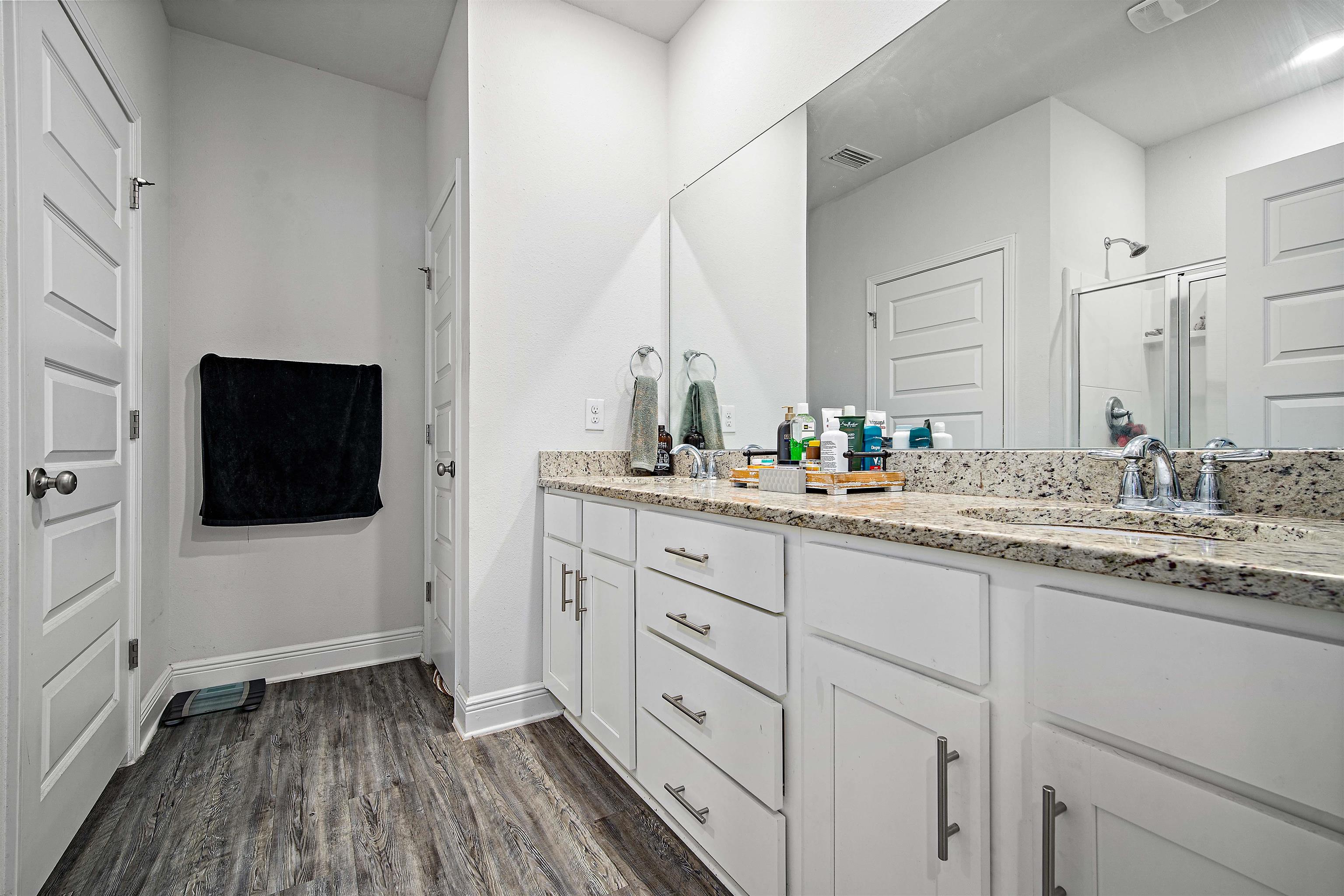 24341 Alydar Loop Daphne, AL 36526 - Photo 18 of 45 Bathroom