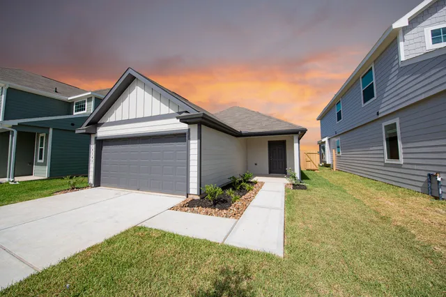 $254,890 | 14107 Balcones Fault Court, Willis, TX 77318