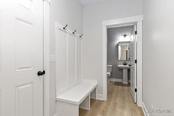 $549,900 | 6607 Timber Crst Drive Northeast, Unit 56, Rockford, MI 49341